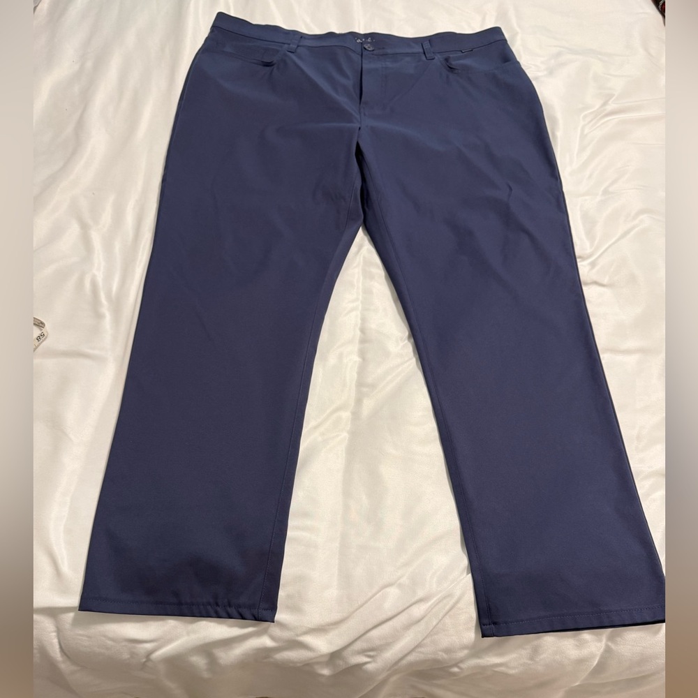 NWOT Men’s Travis Mathew Open to Close Golf Pants, Sz 42, Navy
